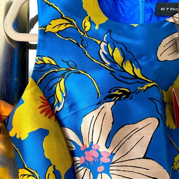 🌺 ETRO MINI DRESS SUPER CUTE NWT🌺 - Picture 2 of 4